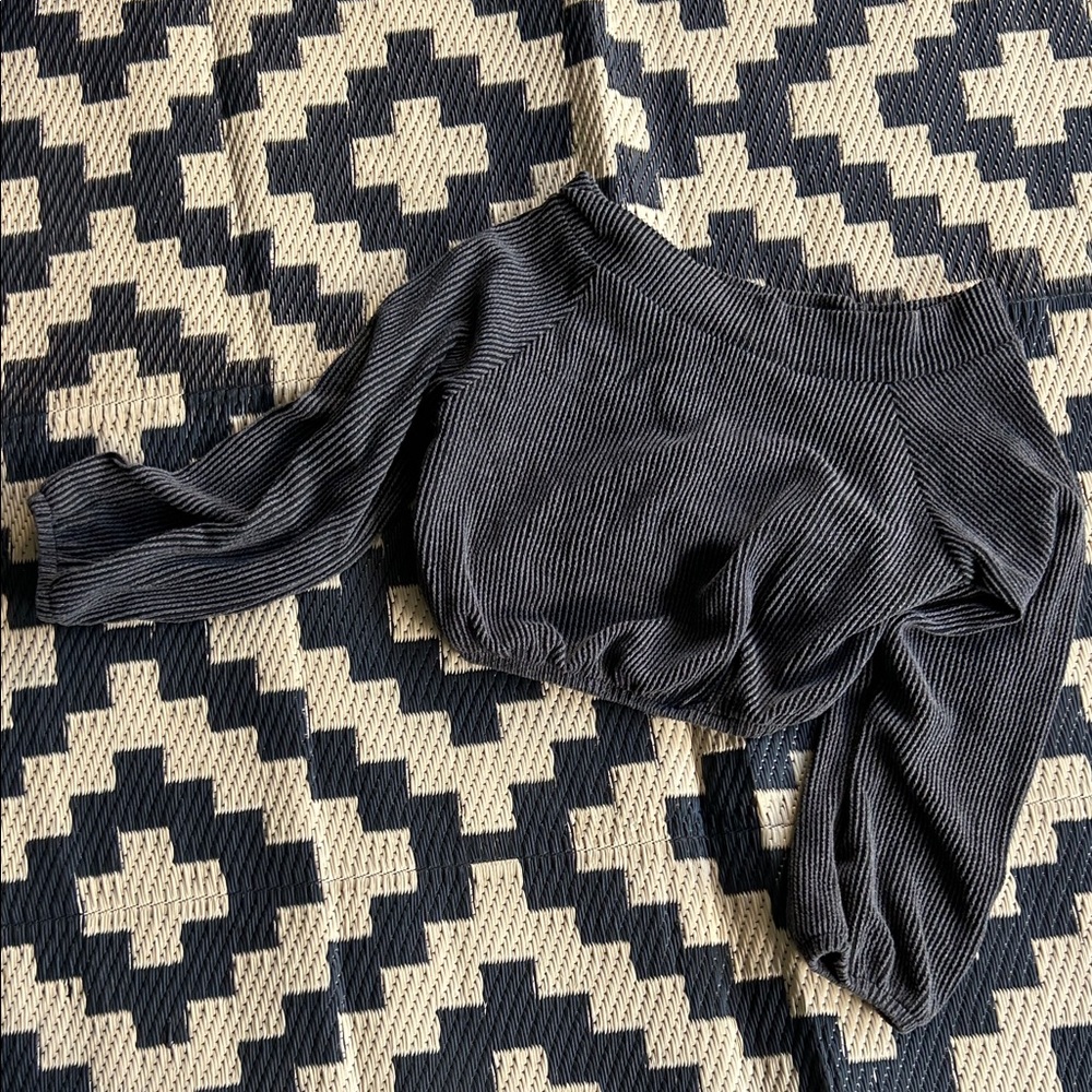 Le Lis Off Shoulder Charcoal Ribbed Knit Top